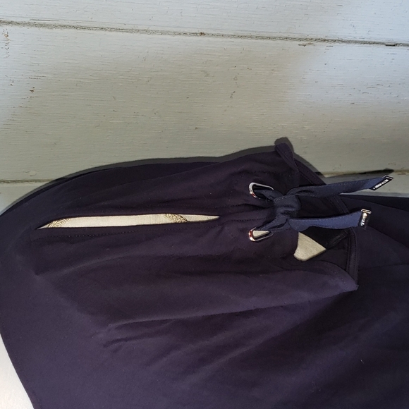 Solid Knit Boat Neck Cold-Shoulder Sleeve Detail Top - Picture 4 of 10